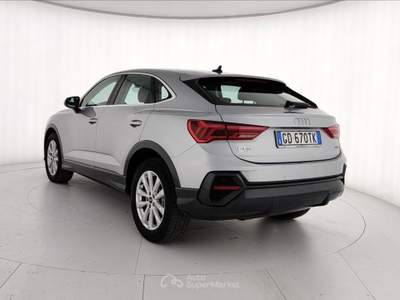 Audi Q3 I 2019 Sportback Sportback 35 2.0 tdi quattro s-tronic Grigio usata Caserta