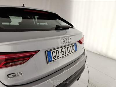 Audi Q3 I 2019 Sportback Sportback 35 2.0 tdi quattro s-tronic Grigio usata Caserta