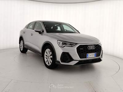 Audi Q3 I 2019 Sportback Sportback 35 2.0 tdi quattro s-tronic Grigio usata Caserta
