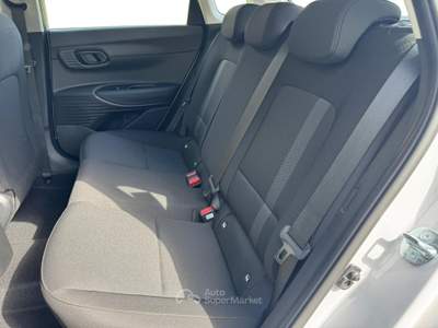 Hyundai i20 1.0 t-gdi connectline 90cv dct Argento usata Fisciano