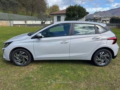 Hyundai i20 1.0 t-gdi connectline 90cv dct Argento usata Fisciano