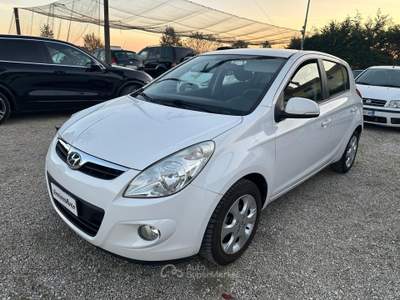 Hyundai i20 i20 1.4 CRDi 5p. Comfort Bianco usata Montecchio Precalcino
