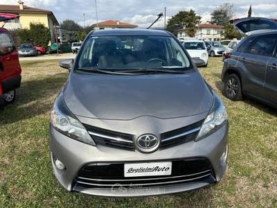 Toyota Verso Verso 1.6 D-4D Style 7 posti Marrone usata Montecchio Precalcino