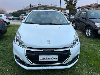 Peugeot 208 208 5p 1.2 puretech Allure gpl 82cv Bianco usata Montecchio Precalcino