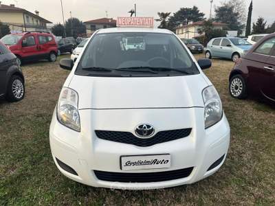 Toyota Yaris Yaris 1.0 5 porte Sol Bianco usata Montecchio Precalcino