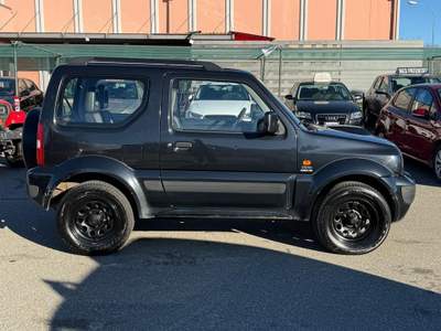 Suzuki Jimny 4x4 trazione integrale con ridotte Nero usata Ghislarengo