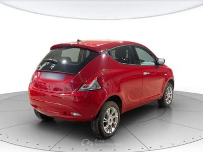 Lancia Ypsilon 0.9 twinair metano 70cv gold Rosso usata Verona
