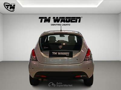 Lancia Ypsilon  - ypsilon 1.3 mjt 16v 95 cv 5 porte s&s elefantino Argento usata Firenze