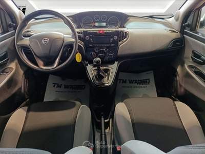 Lancia Ypsilon  - ypsilon 1.3 mjt 16v 95 cv 5 porte s&s elefantino Argento usata Firenze