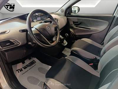 Lancia Ypsilon  - ypsilon 1.3 mjt 16v 95 cv 5 porte s&s elefantino Argento usata Firenze
