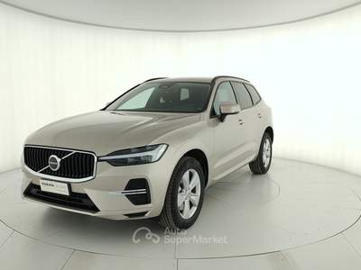 Volvo XC60 Xc60 2.0 b4 core auto Argento usata Cuneo