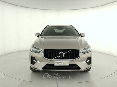 Volvo XC60 Xc60 2.0 b4 core auto Argento usata Cuneo