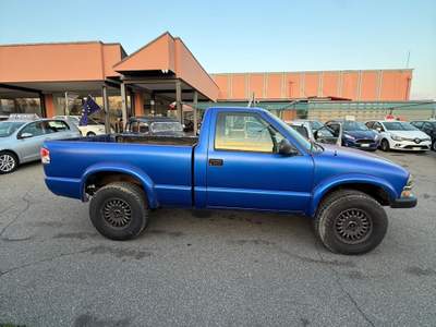 Chevrolet S-Blazer 4x4 trazione integrale con ridotte Blu/Azzurro usata Ghislarengo