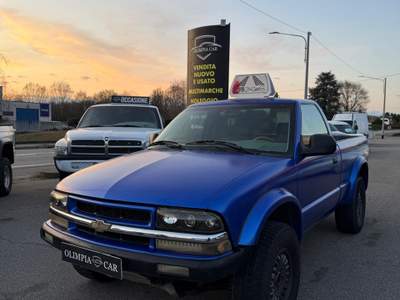 Chevrolet S-Blazer 4x4 trazione integrale con ridotte Blu/Azzurro usata Ghislarengo