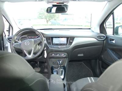Opel Crossland 1.2 130cv Elegance autom AT6 Bianco usata Pordenone