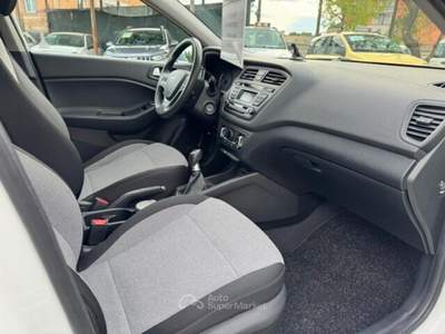 Hyundai i20 i20 1.1 CRDi 12V 5 porte Classic Bianco usata Lamporecchio