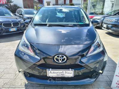 Toyota Aygo Aygo 1.0 VVT-i 69 CV 5p. x-play TSS MMT Grigio usata Somma Vesuviana