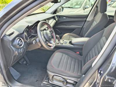 Alfa Romeo Stelvio Stelvio 2.2 T.diesel 160CV AT8 RWD Bus. TAGLIANDI ALFAROMEO Grigio usata Somma Vesuviana