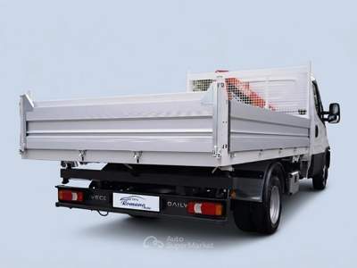 Iveco Daily Iveco Daily 35 C18 C.Autom Bianco usata Sant'Anastasia