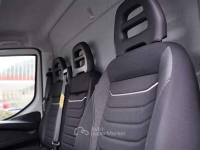 Iveco Daily Iveco Daily 35 C18 C.Autom Bianco usata Sant'Anastasia
