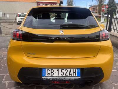 Peugeot 208 1.2 puretech Active s&s 75cv Neo Patentati Oro usata Lesmo