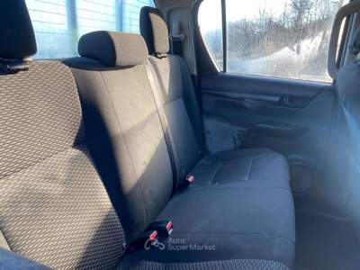 Toyota Hilux Hilux 2.4 d-4d 4x2 Hilux my16 Argento usata Cuneo