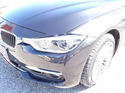 BMW Serie 3 320td BMW TURING 320 X DRIVE ((4X4)) Grigio usata Casaloldo