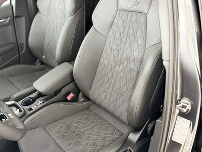 Audi A3 Sportback Identity Black km0 2026 150cv |tetto+R19"| Grigio usata San Felice a Cancello