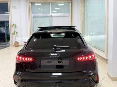 Audi A3 Sportback Identity Black km0 2026 150cv |tetto+pelle+R19"| Nero usata San Felice a Cancello