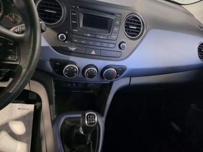 Hyundai i10 i10 1.0 MPI Comfort FRIZIONE NUOVA Bianco usata Cornaredo