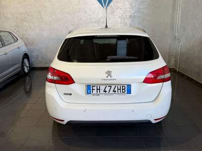 Peugeot 308 308 BlueHDi 120 S&S EAT6 SW Allure Bianco usata Cornaredo