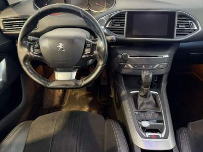 Peugeot 308 308 BlueHDi 120 S&S EAT6 SW Allure Bianco usata Cornaredo
