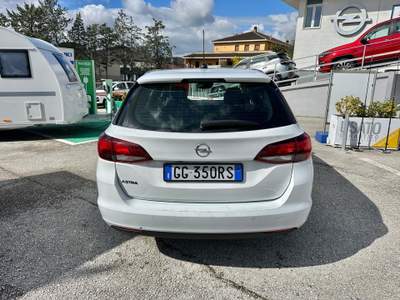 Opel Astra 1.5CDI AT9 122CV BUSINESS ELEG. Bianco usata Foligno