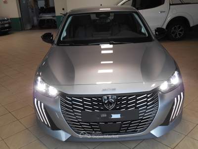 Peugeot 208 VERSIONE ALLURE Argento usata Novara