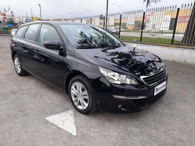 Peugeot 308 PEUGEOT 3008 1.6 BLUEHDI 120 CV SW BUSINESS Blu/Azzurro usata Pontecagnano Faiano