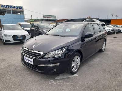 Peugeot 308 PEUGEOT 3008 1.6 BLUEHDI 120 CV SW BUSINESS Blu/Azzurro usata Pontecagnano Faiano