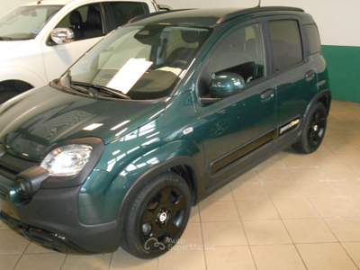 Fiat Panda aziendale Verde usata Novara