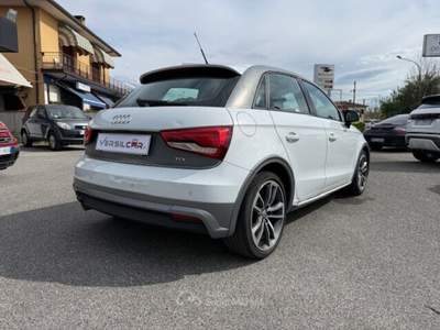 Audi A1 SPB 1.4 TDI Admired S LINE Bianco usata Pietrasanta