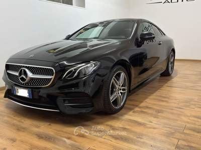 Mercedes-Benz Classe E TENUTA MANIACALMENTE Nero usata Mesagne
