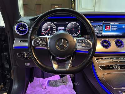 Mercedes-Benz Classe E TENUTA MANIACALMENTE Nero usata Mesagne