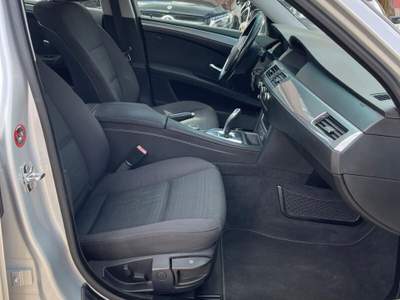 BMW Serie 5 530d 530d Futura Argento usata San Michele Salentino