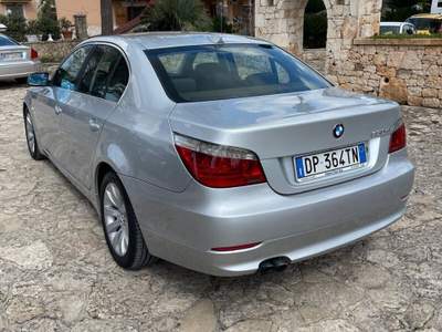 BMW Serie 5 530d 530d Futura Argento usata San Michele Salentino