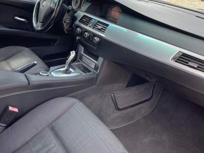 BMW Serie 5 530d 530d Futura Argento usata San Michele Salentino