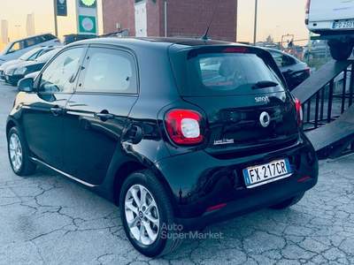 Smart ForFour 70 1.0 Brabus Syle Nero usata Massarosa