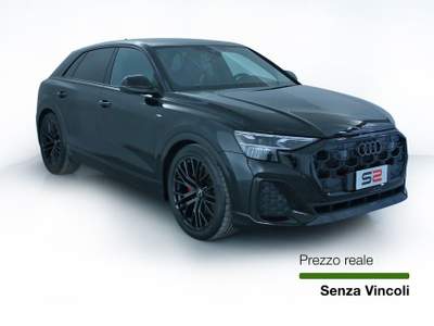 Audi Q8 Q8 SUV TDI quattro 210 kW tiptronic S line edition Tetto panoramico Nero usata Feltre