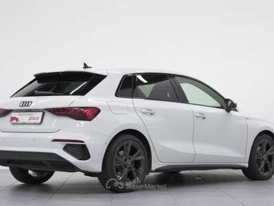 Audi A3 Sportback 2.0 TDI Stronic Sline Bianco usata Cantù