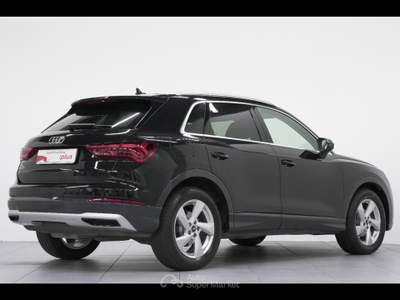 Audi Q3 2.0 TDI Stronic Business Advanced Nero usata Cantù