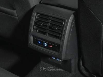 Volkswagen Golf 2.0 TDI SCR LIFE 115CV | GY638GC Grigio usata Cantù