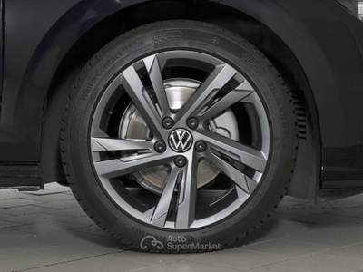 Volkswagen Golf - 1.5 tsi evo R-Line 130cv | GK224SL Nero usata Cantù