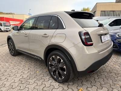 Fiat 600 Hybrid 100 CV DCT MHEV La Prima Beige usata Mercato Saraceno